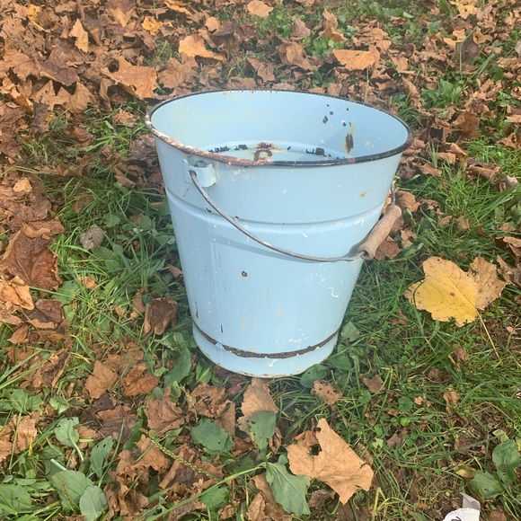 Antique Enamel Metal Bucket Farmhouse Cottage